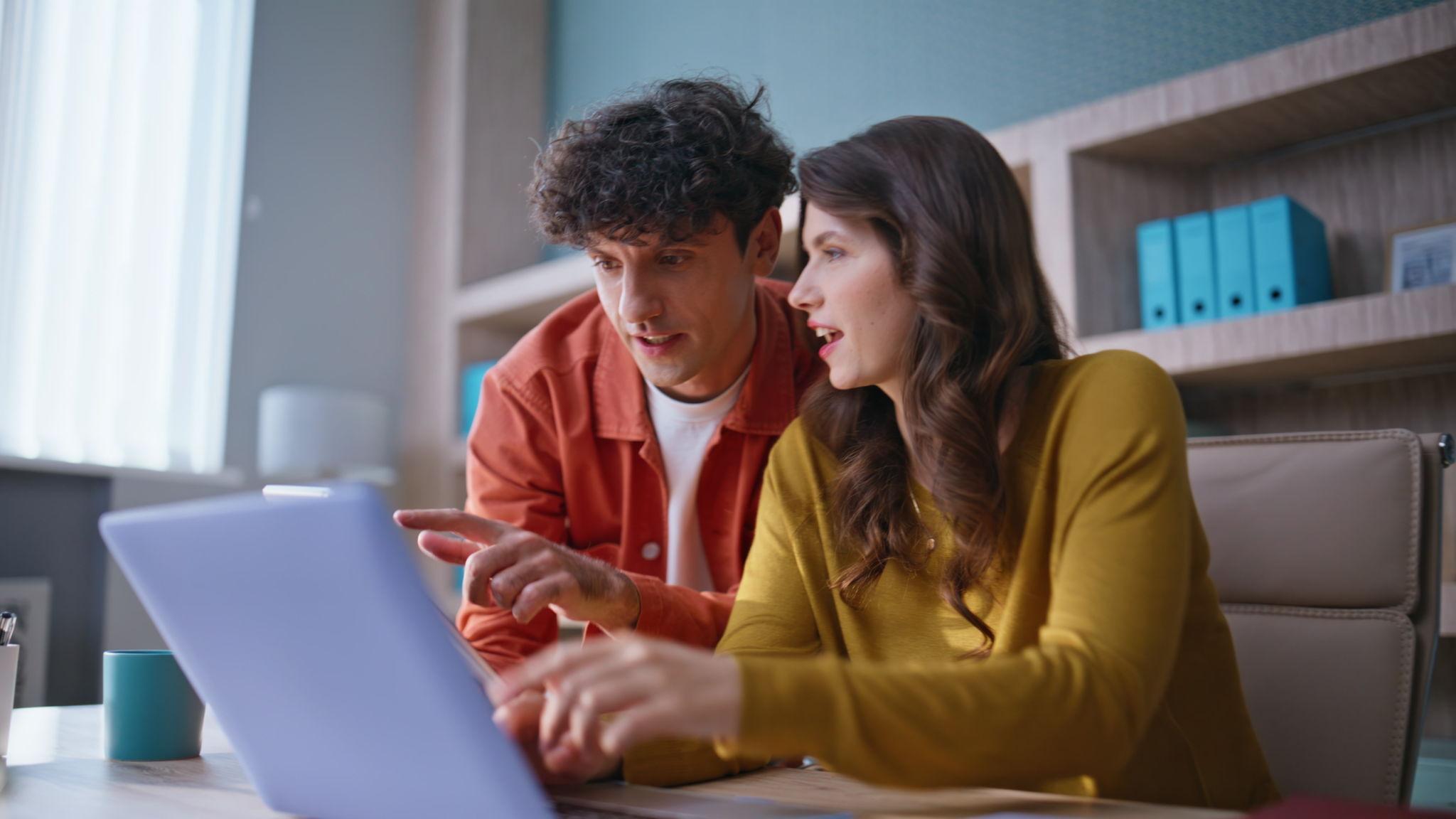 How to Start a Small Business Successfully in 2026